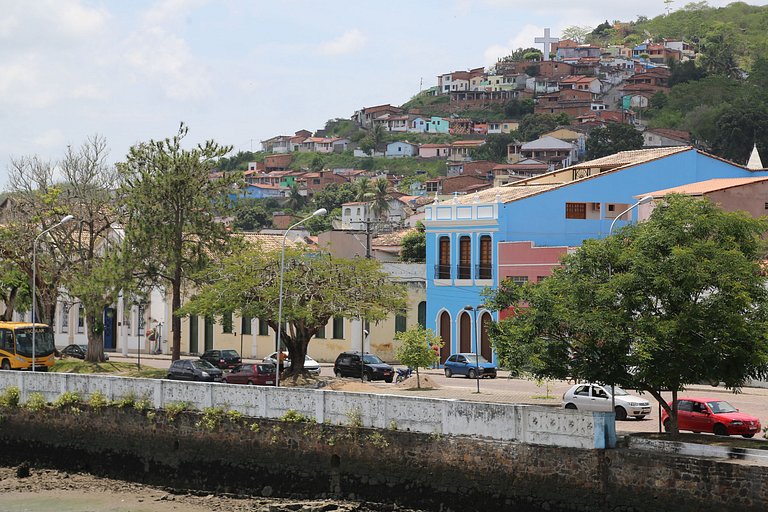 Conforto e bom gosto no Recôncavo da Bahia.